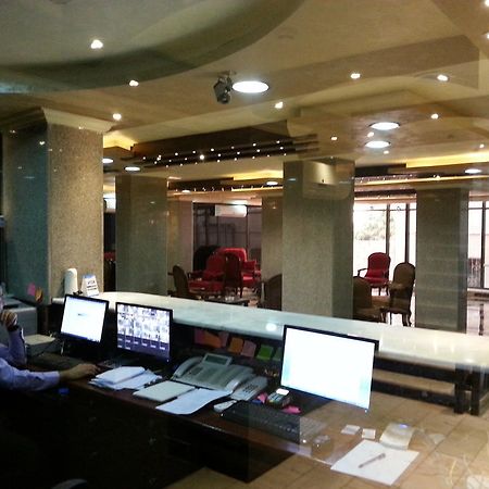 Aparthotel Nahas Plaza Irbid Exterior foto