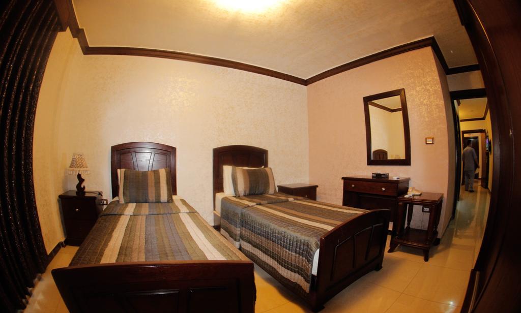 Aparthotel Nahas Plaza Irbid Zimmer foto
